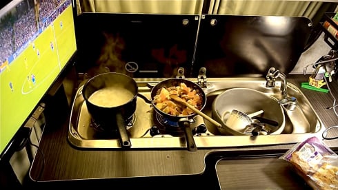 Arnie – 4 berth Renault campervan from 2018