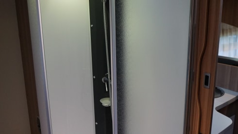 4p Chausson Semi-Integrated 