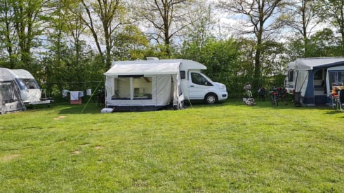 Camper Bolletje – Luxury 4p Roller Team semi-integrated from 2020