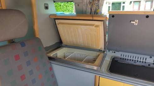 Fred – 4p VW California (4x4) uit 2001