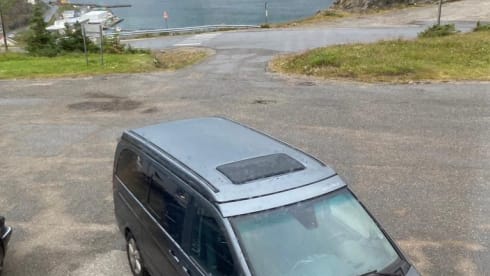 4p Mercedes-Benz campervan uit 2010