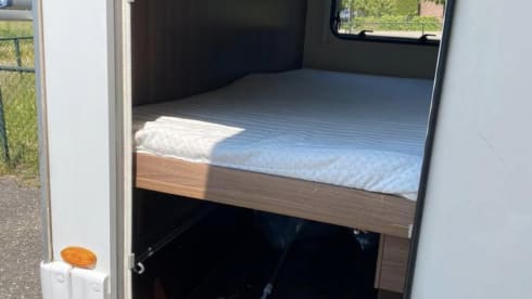 Burstner Argos – Burstner Argos 6-p Alcove + bunk bed incl. complete inventory !!