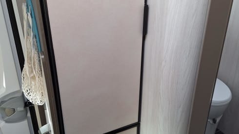 2p Ford semi-integrated uit 2024