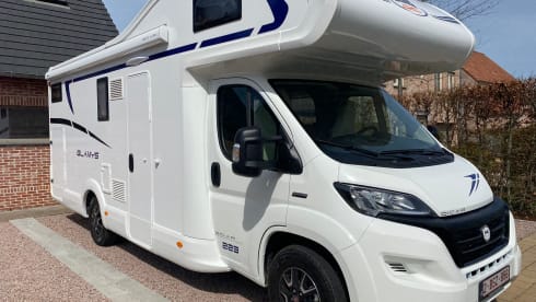 005 – New Alcove (2022) with separate extra bedroom - Mclouis Glamys 223