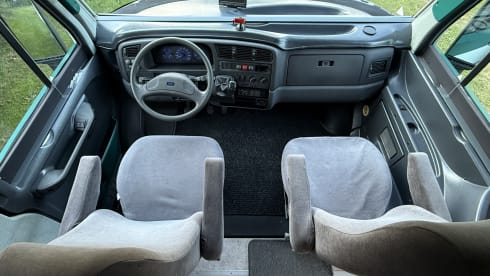 Roby – Our beautiful 3-person Fiat Weinsberg integral camper