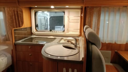 3p Bürstner integrated uit 2008