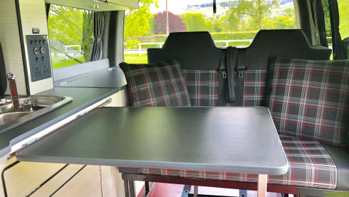 Beauty – 2019 VW T6 Campervan 4 berth