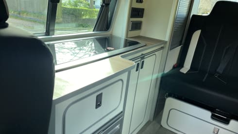 Pixie – 4 berth Volkswagen campervan from 2016