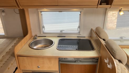 Camping-car Peugeot semi-intégré 4 couchages de 2013