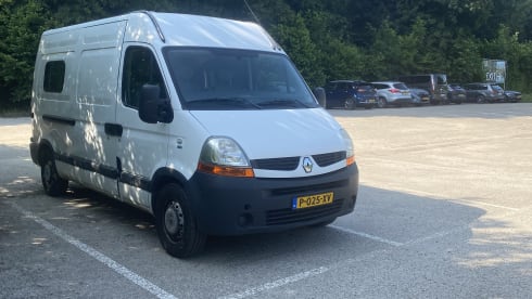 2p Renault bus from 2008