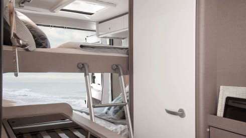 Premium model – Etrusco CV600 BB (ideal bus camper for Spain and Portugal)