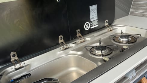 Sunny – Noleggio camper di lusso VW. Con sede a Glasgow, Scozia. 