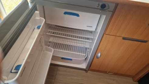 C30 – 6p Rimor alcove from 2013