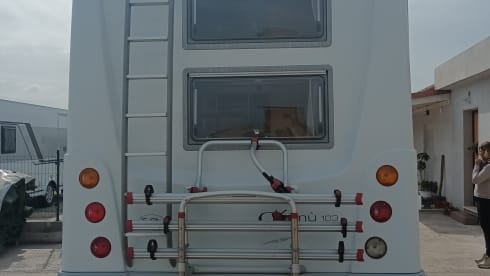 Samuele – A life on vacation to visit unique places with our camper