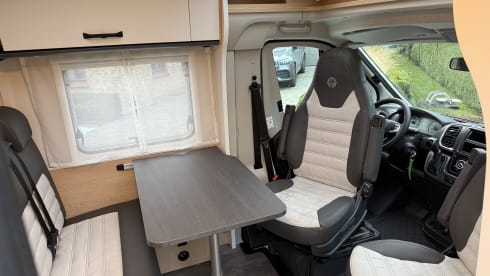 Sunlight V66 – Sunlight V66 - Automatic 2025