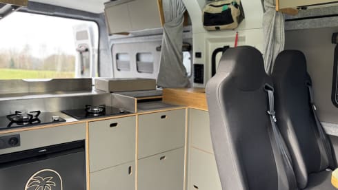🚀 – adventurous campervan with large garage - 2024 - 4p