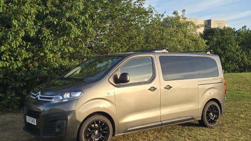 Alan – Camper Citroën a 2 posti letto del 2021