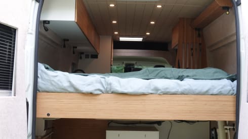 Hopper XL – Peugeot Bozer from 2018. Very complete interior