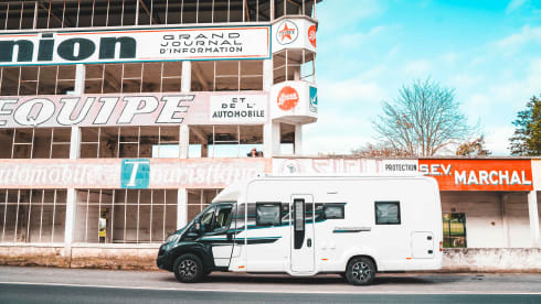 Sage – Modern Swift 4 berth motorhome
