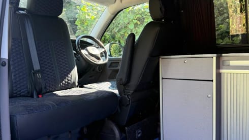 Cuddy – 4 berth Volkswagen campervan from 2020