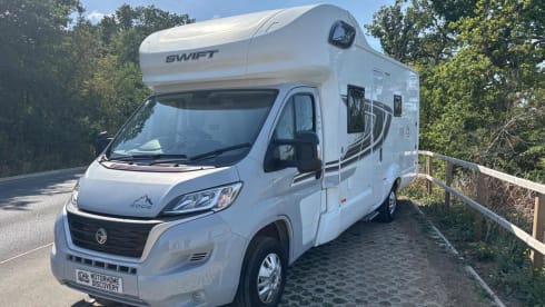 Edge 466 – Swift Edge, 6 Berth, 6 Seatbelts