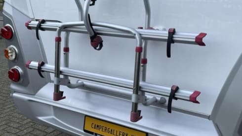 Laika – Very nice luxury Laika Hymer Camper