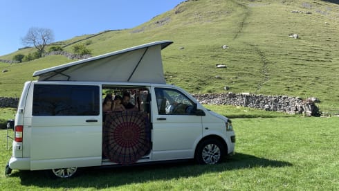 Milan the Van – 5 berth Volkswagen campervan