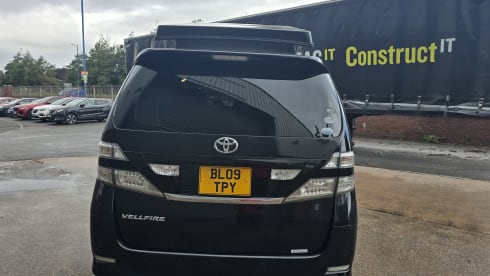 Ebony – 4 berth Toyota campervan from 2009