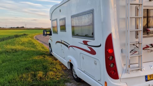 4p Rapido semi-integrated uit 2007