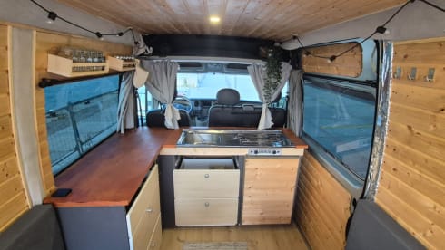 2p Renault bus from 2010