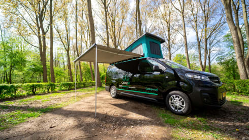 Fully electric bus camper⚡ travel sustainably through Europe