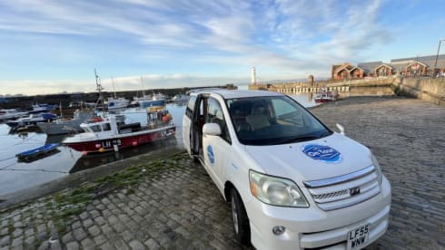 Candy – super cosy  - automatic campervan. price  includes insurance !
