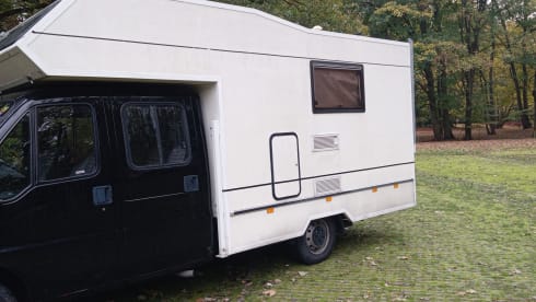 elf – 4p Fiat alcove from 1995