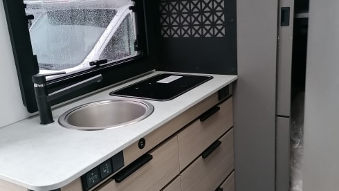 Adria Twin Supreme