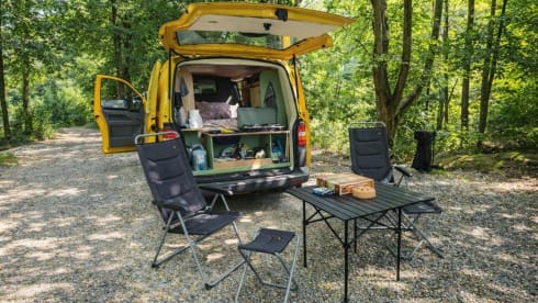 2p Volkswagen bus from 2007