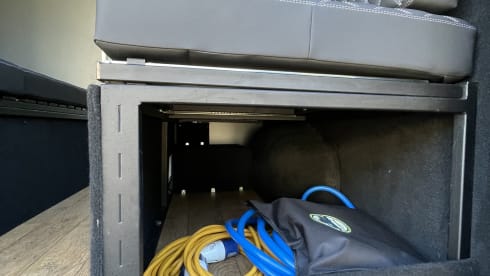 RE21OSD NOMAD Romford – GRAND NOMAD 4 Berth Romford