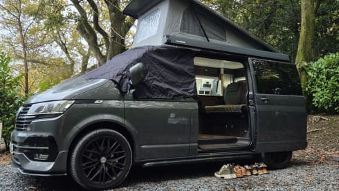 Little Trail Collective – Camping-car Volkswagen 4 couchages à partir de 2024