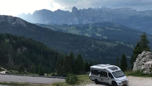 Krachtpatser met 180 PK – 2p Bürstner semi-integraal (2014)