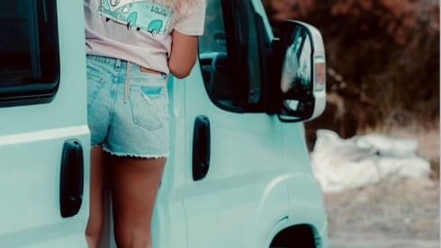 Beachwaves – Beachwaves, where the road meets the sea! 