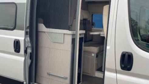 2p Karmann bus uit 2022