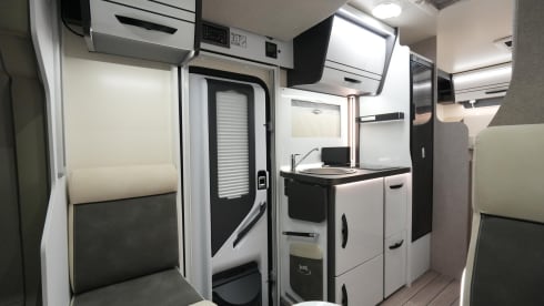 4p McLouis semi-integrated from 2025