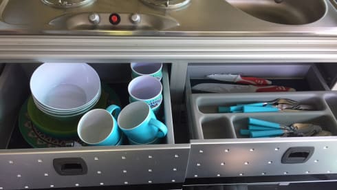 Super Luxe Mercedes Westfalia Camper 