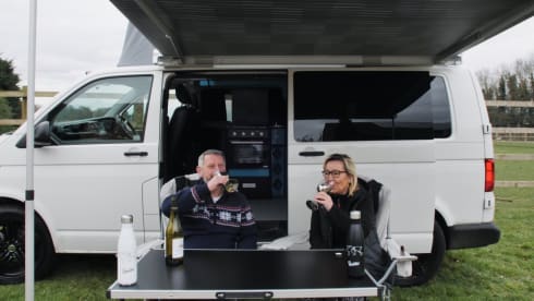 5 berth Volkswagen bus from 2020