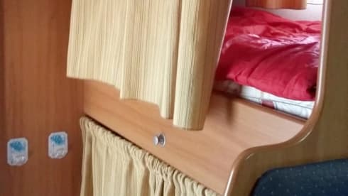 CAMPER HELNAGH MARLIN