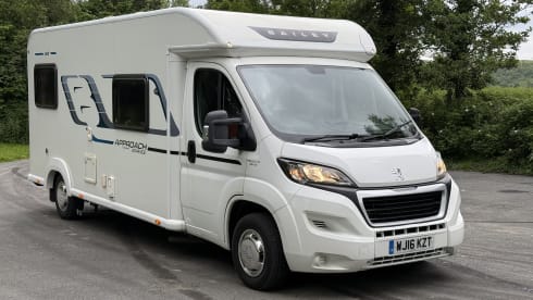 Alexander – 6 berth Bailey semi-integrated from 2016