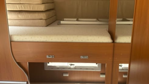6-8 p Fiat alcove spacious family camper