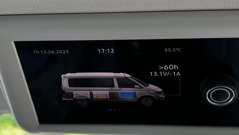 Billy 'Ocean' California Camper – 4 berth Volkswagen campervan from 2023