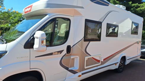 Heerlijk onderweg  – 4p Challenger semi-integrated from 2017