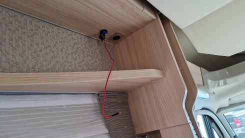 zonnige vakantie !! – 4p Bürstner semi-integrated from 2019