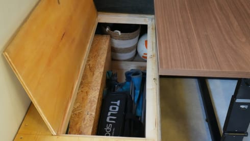 De Koetz – Mercedes Sprinter Bus | 2 persone